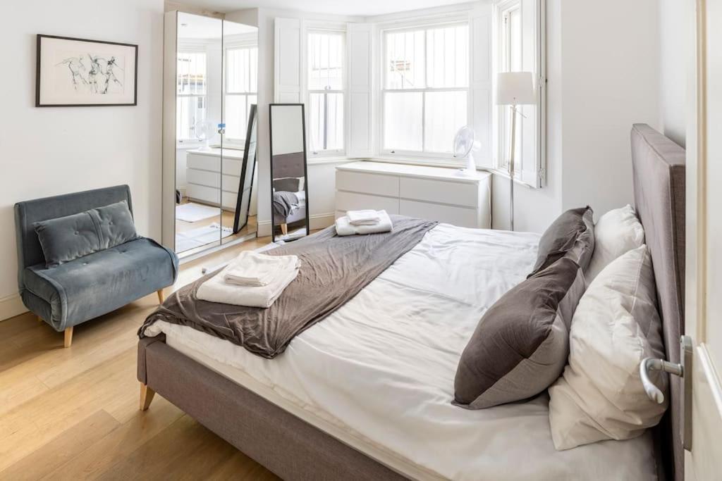 Superior 5* Kensington, London Flat + Free Wi-Fi Londres Exterior foto